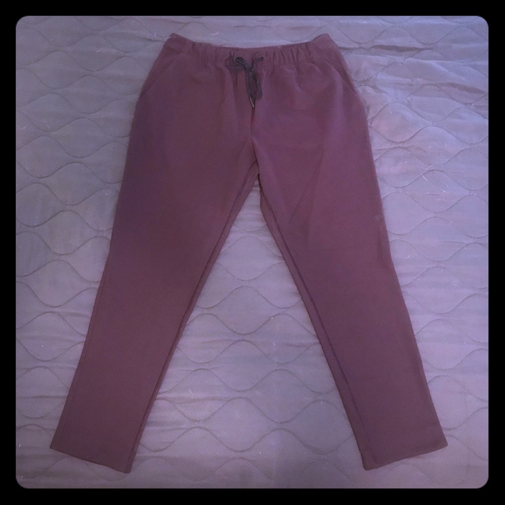Lululemon joggers